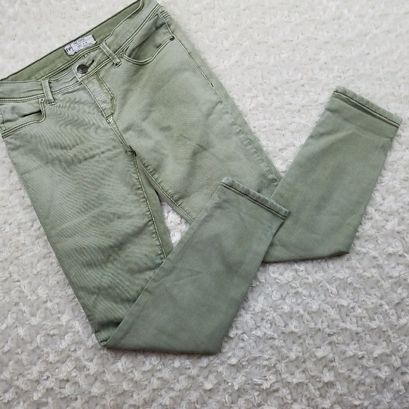 Free People Denim - Free People Olive Distressed Skinny Jeans Sz 26
